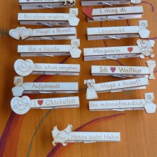 Glupperl mit Henne und Schriftzug "Henne sucht Hahn"