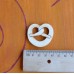 Bayrische Breze 4cm Holz Brezen Bayrische Breze 4cm Holz Brezen