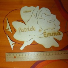 Rose Blume 20 cm mit Gravur der Brautleute und Datum