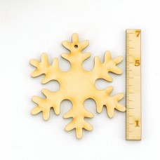 Schneeflocke 70mm Eiskristall mit einem Loch zum Aufhängen
