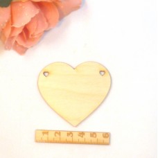 Personalisiertes Herz 6 cm mit Herzlöcher zum Auffädeln