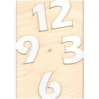 Moderne Uhr mit ausgeschnittenen Zahlen in D4 größe