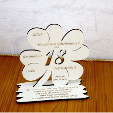 18. Geburtstag Geld-Gutschein-Geschenk - Kleeblatt weiß Tischdekoration mit Gravur "Ich wünsche ... " auf der Unterplatte
