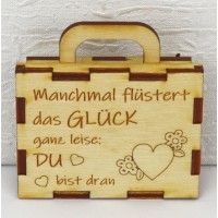 Koffer Glücksbringer mit verschiedenen Gravuren