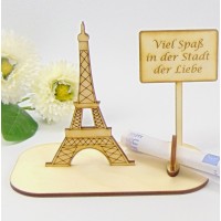 Geldgeschenk für den Traum vom Eifelturm in Paris mit Ortsschild und Geldscheinhalter